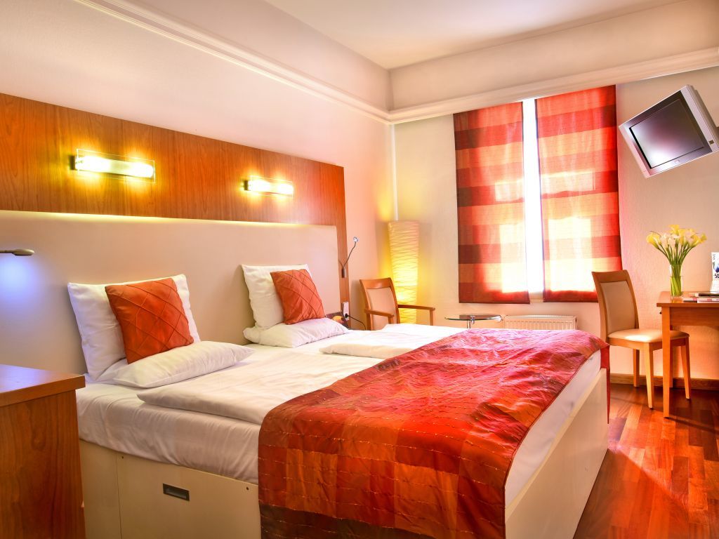 Ametyst Hotel Praha Екстер'єр фото